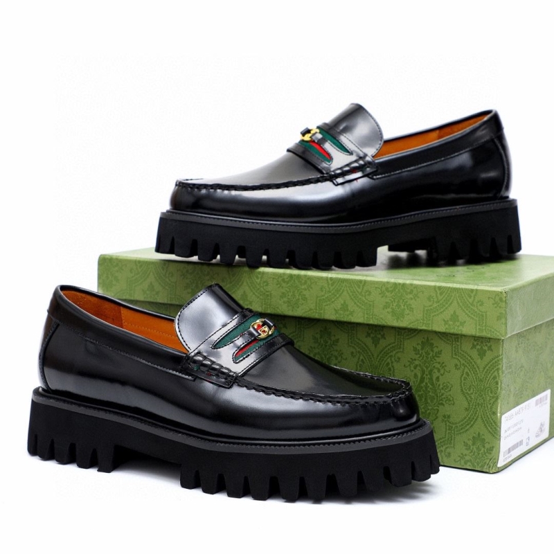 G*u*i leather shoes